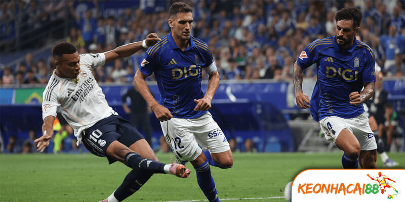 valencia vs real oviedo2 Tương Quan Lực Lượng & Chiến Thuật